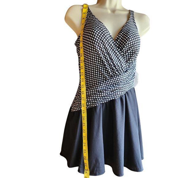 Miraclesuit Size 12 One Piece B&W Polka Dot Swimdress Hip Slimming - Picture 6 of 7